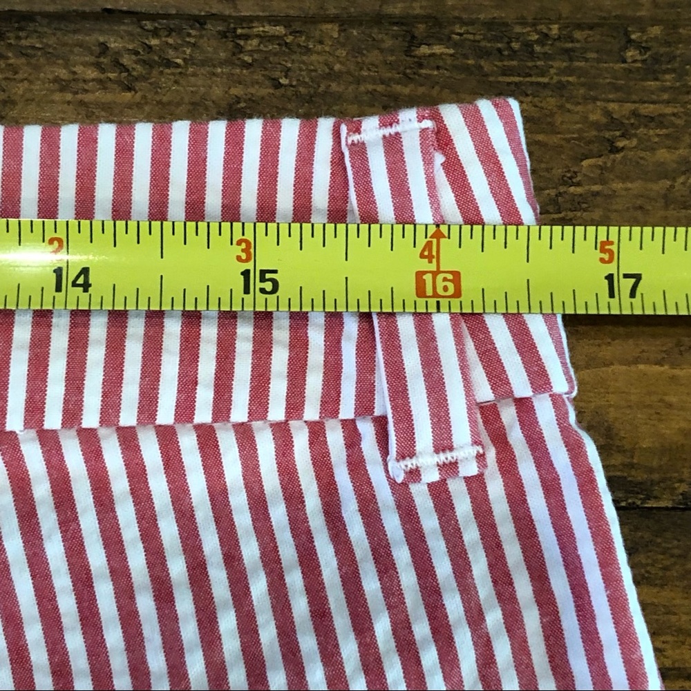 Old Navy Red & White Seersucker Shorts EUC - Picture 10 of 11